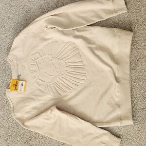 The Lion King Embossed Disney Broadway musical sweatshirt Large. Cream. NWT
